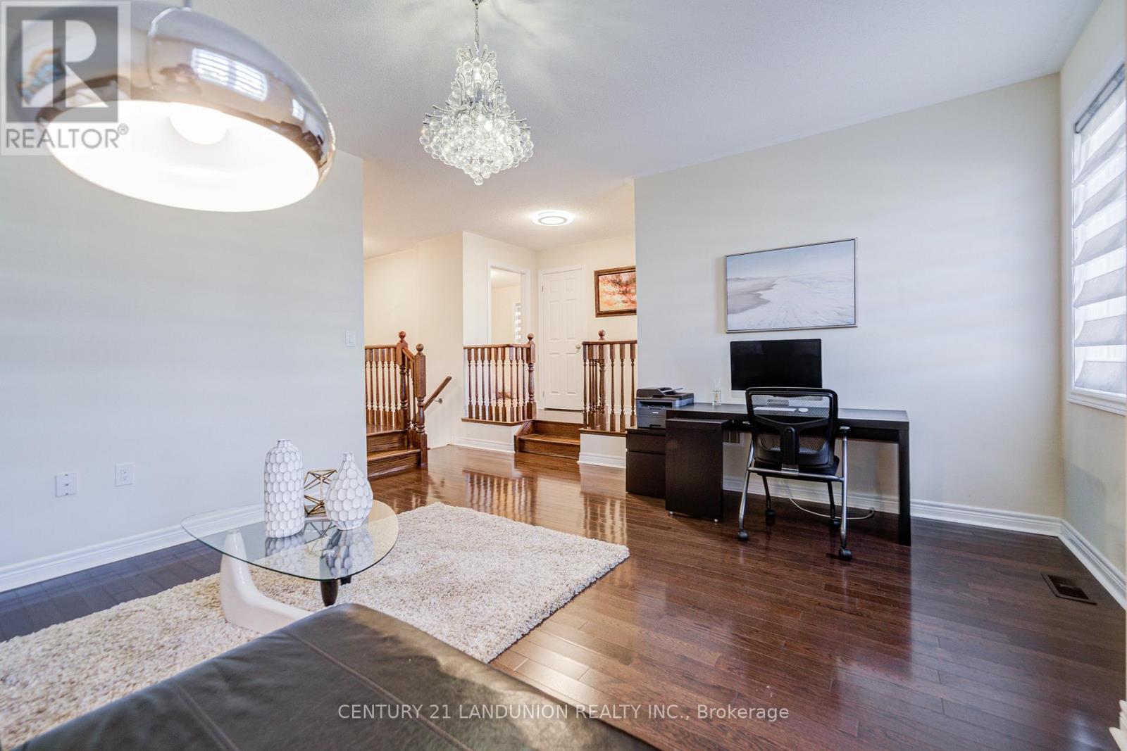 60 James Joyce Drive, Markham, Ontario  L6C 0N7 - Photo 31 - N12468454