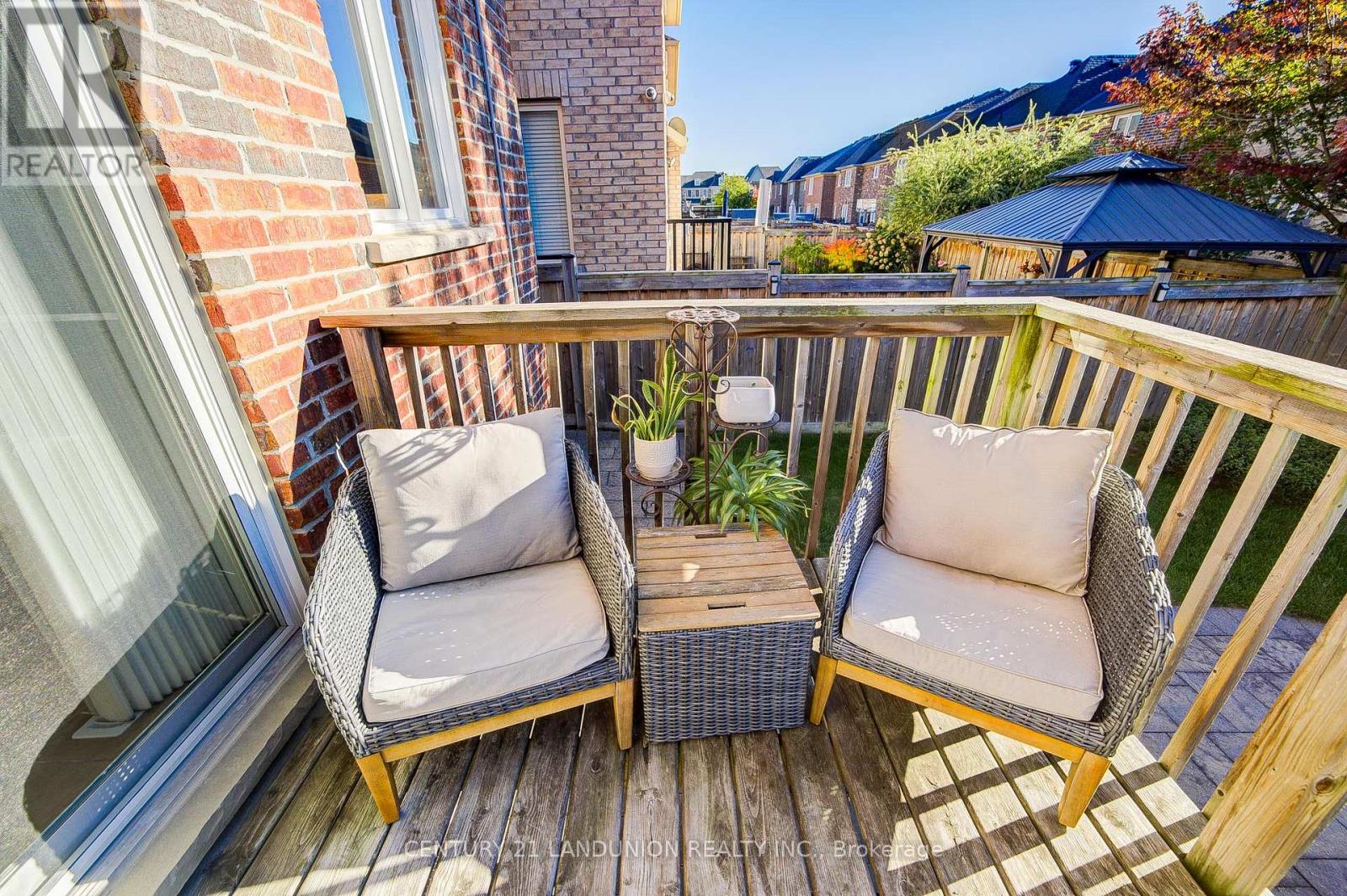 60 James Joyce Drive, Markham, Ontario  L6C 0N7 - Photo 45 - N12468454