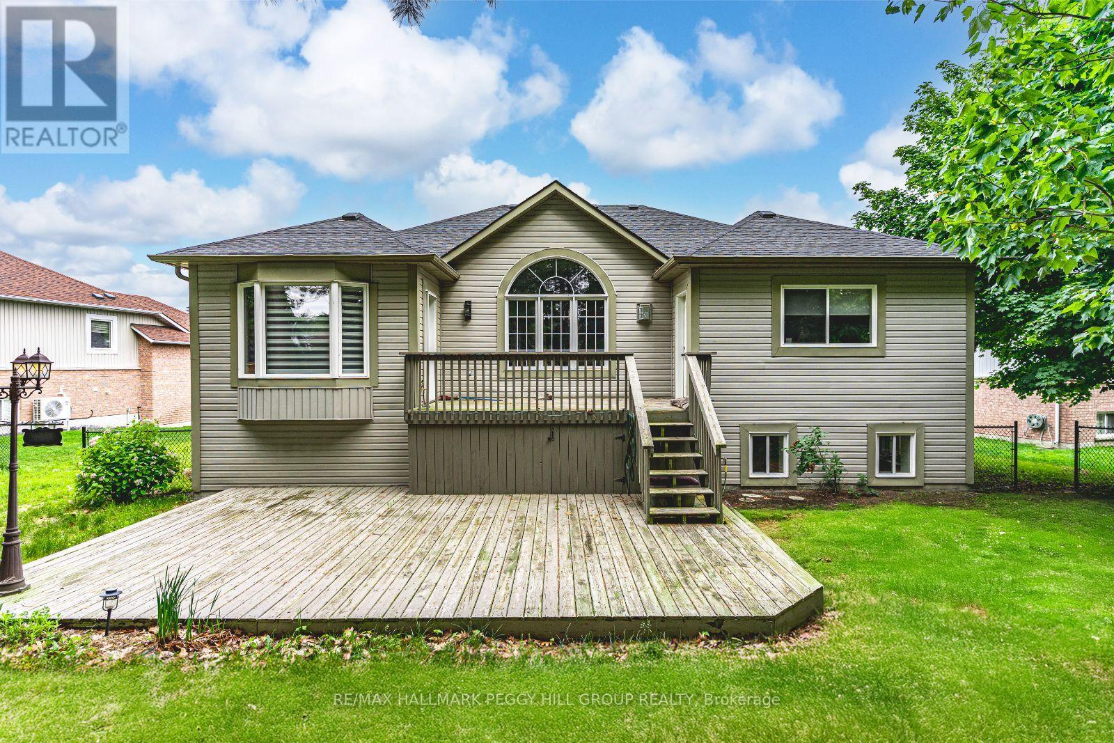 31 Fawndale Crescent, Wasaga Beach, Ontario  L9Z 2B3 - Photo 14 - S12468413