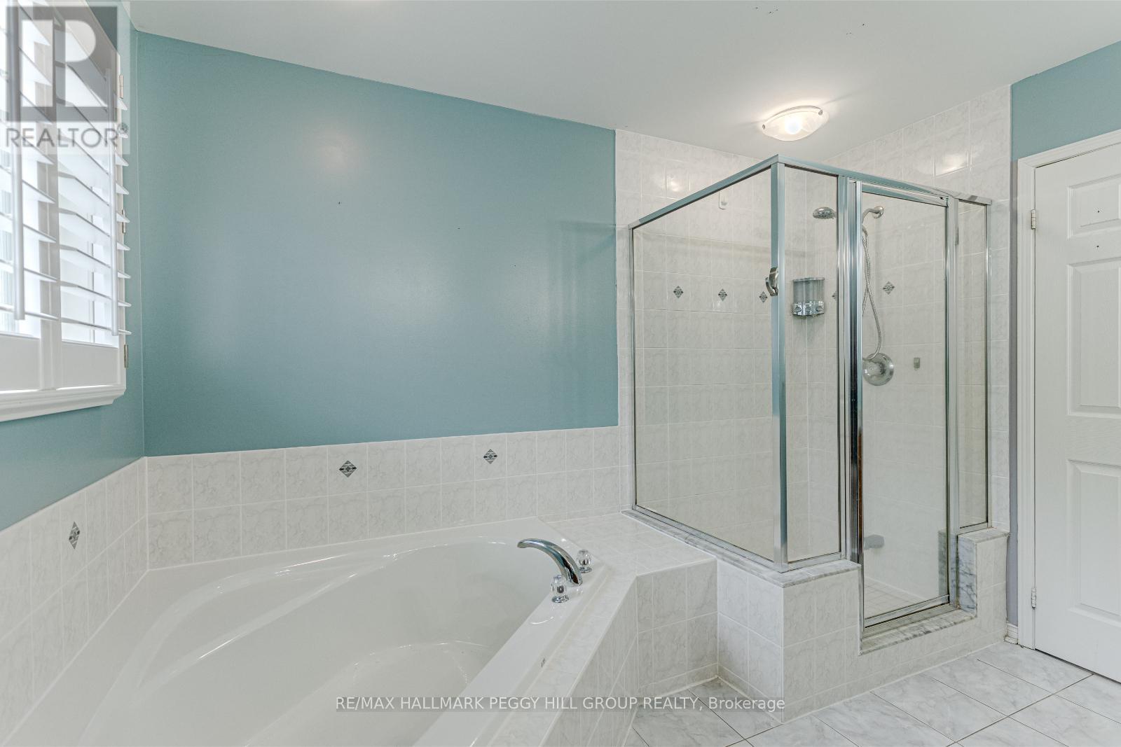 31 Fawndale Crescent, Wasaga Beach, Ontario  L9Z 2B3 - Photo 6 - S12468413