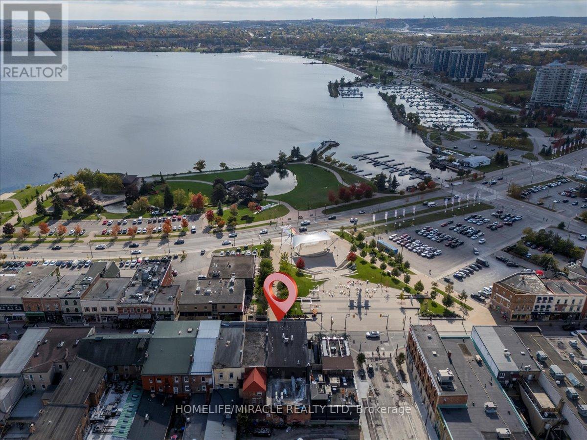 74 Dunlop Street E, Barrie, Ontario  L4M 1A4 - Photo 11 - S12468437