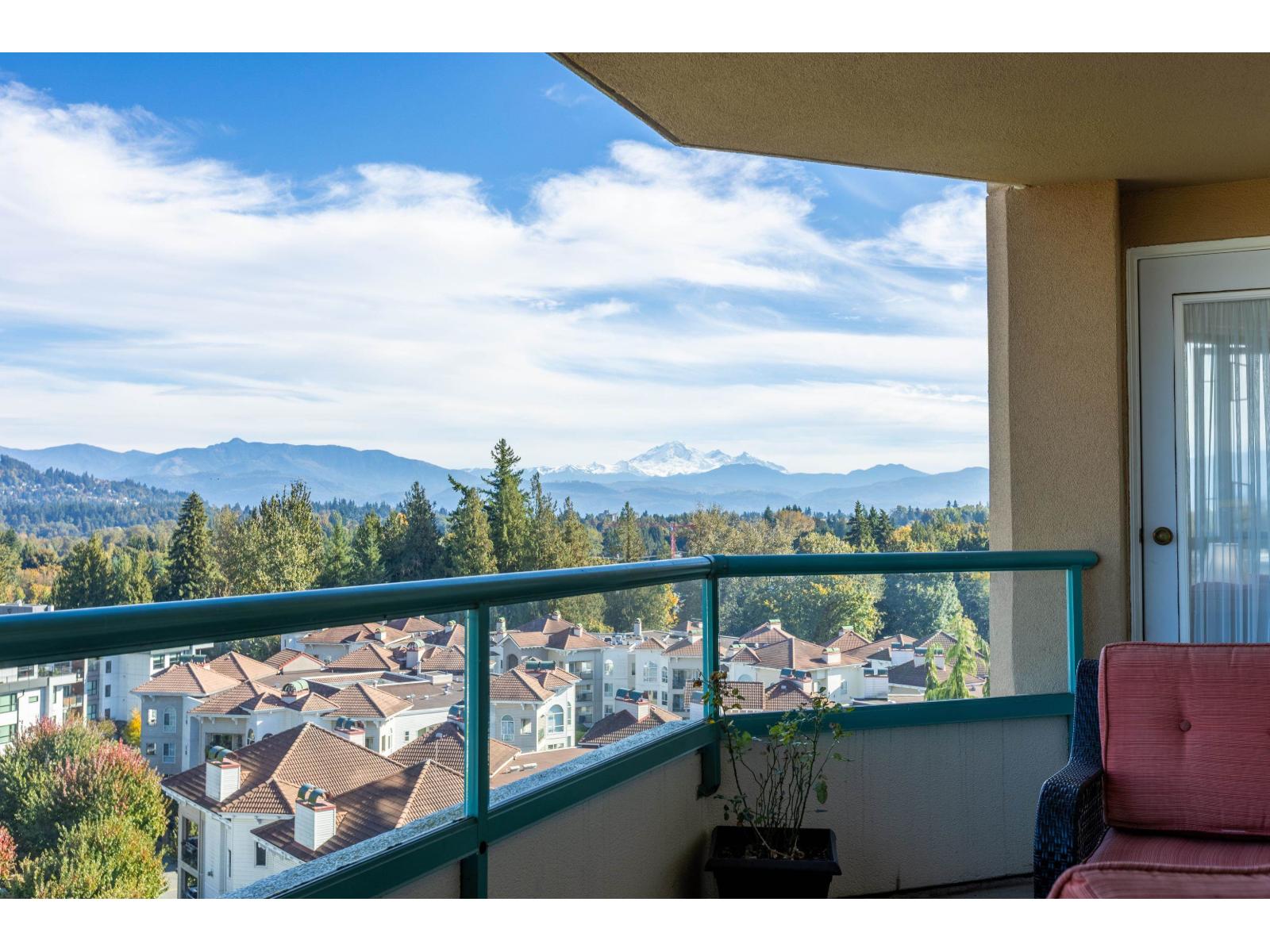 801 3190 Gladwin Road, Abbotsford, British Columbia  V2T 5T2 - Photo 8 - R3059053