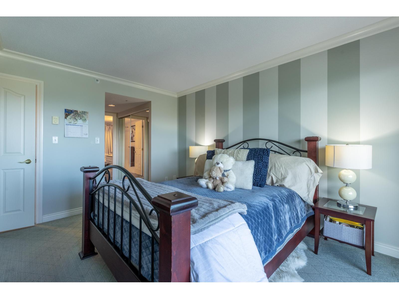 801 3190 Gladwin Road, Abbotsford, British Columbia  V2T 5T2 - Photo 4 - R3059053