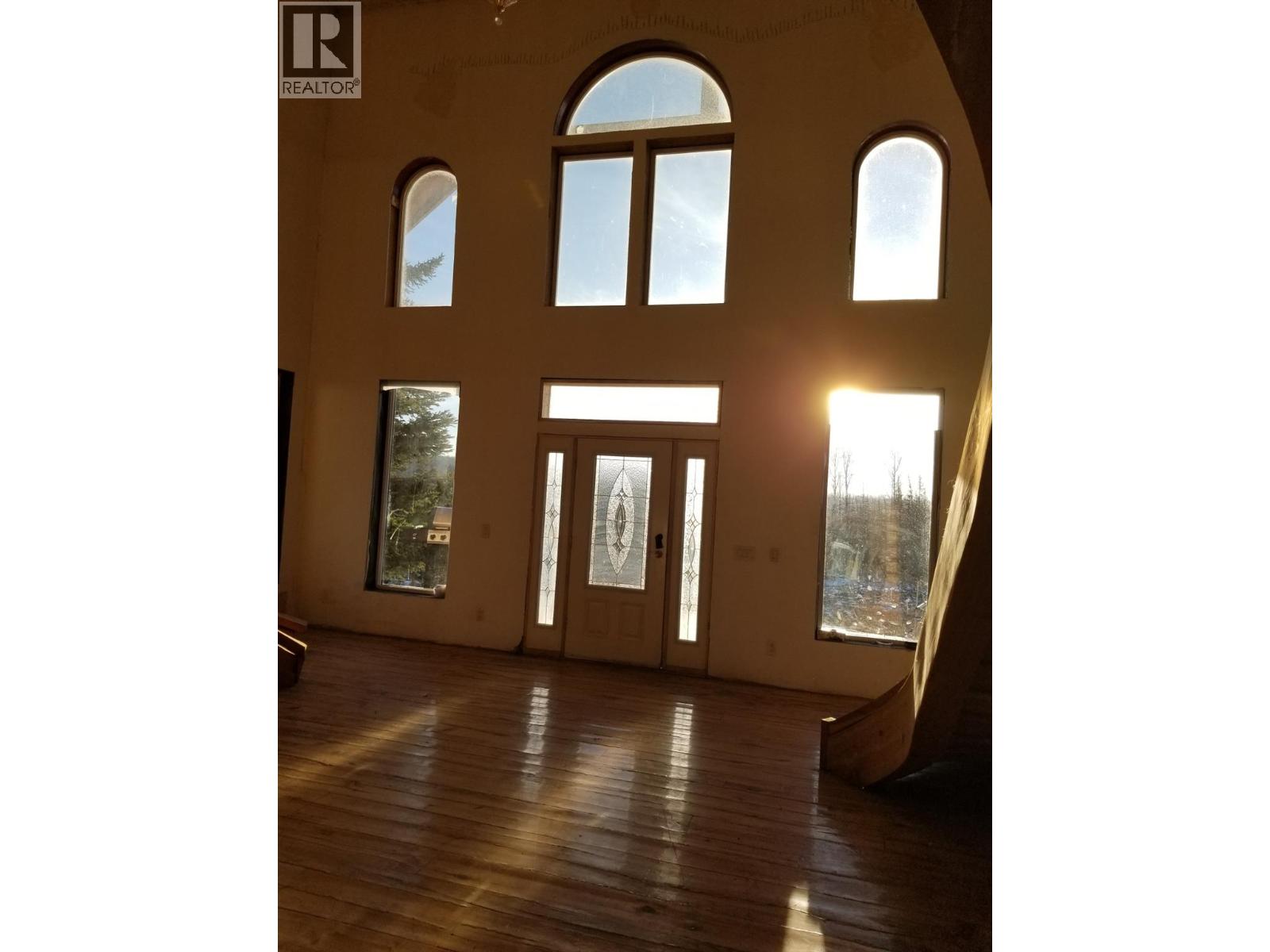 5885 Tranquille Criss Creek Road, Kamloops, British Columbia  V2B 8B6 - Photo 9 - 10365350