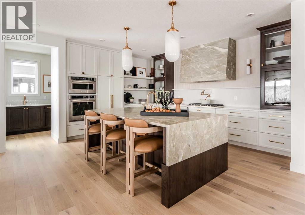 229 Rowmont Drive Nw, Calgary, Alberta  T3L 0J3 - Photo 5 - A2248715