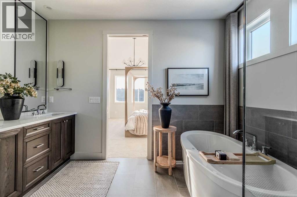 229 Rowmont Drive Nw, Calgary, Alberta  T3L 0J3 - Photo 25 - A2248715