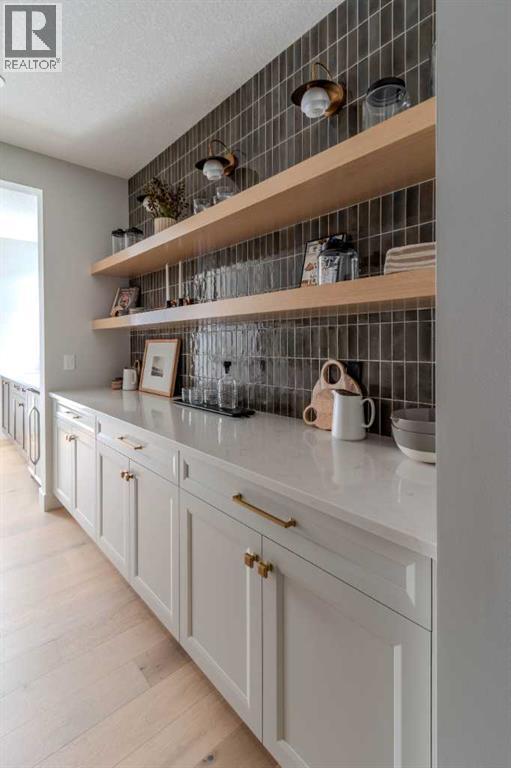 229 Rowmont Drive Nw, Calgary, Alberta  T3L 0J3 - Photo 10 - A2248715