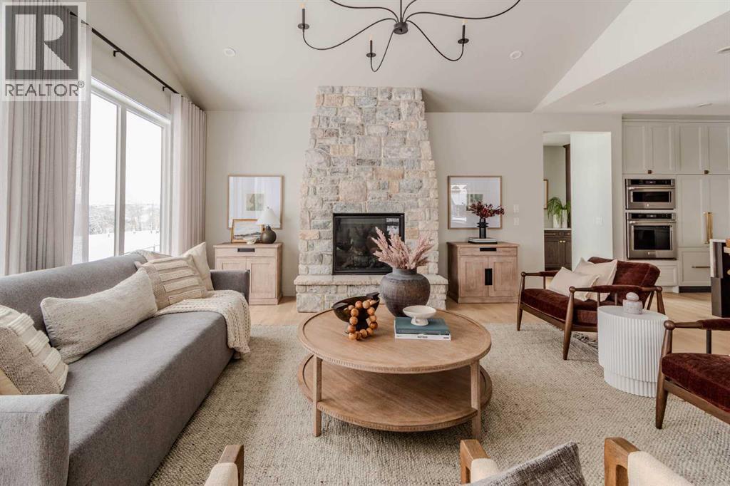 229 Rowmont Drive Nw, Calgary, Alberta  T3L 0J3 - Photo 13 - A2248715