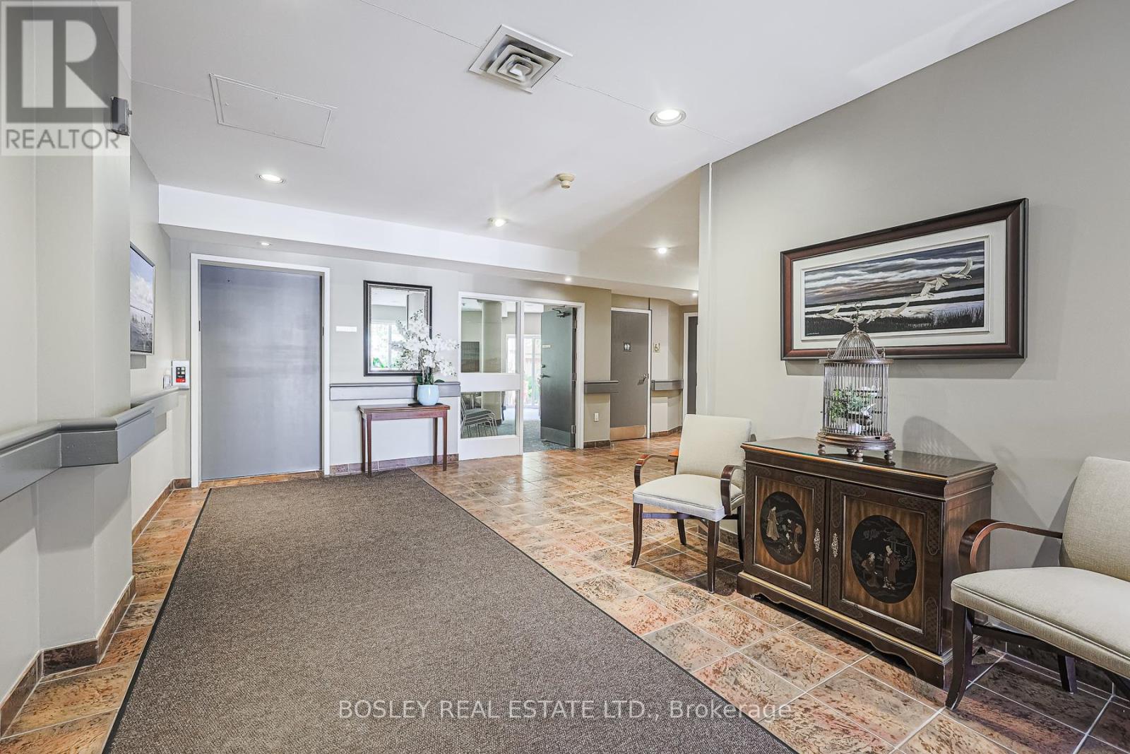 306 - 1387 Bayview Avenue, Toronto, Ontario  M4G 3A5 - Photo 2 - C12464798