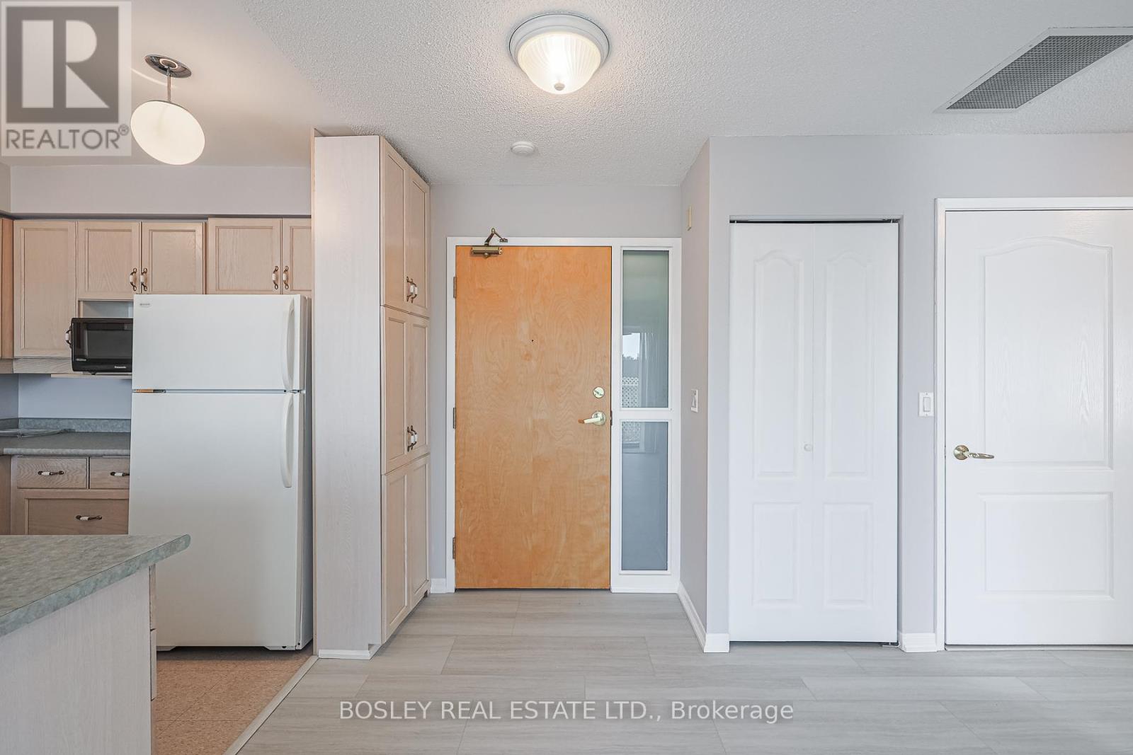 306 - 1387 Bayview Avenue, Toronto, Ontario  M4G 3A5 - Photo 5 - C12464798