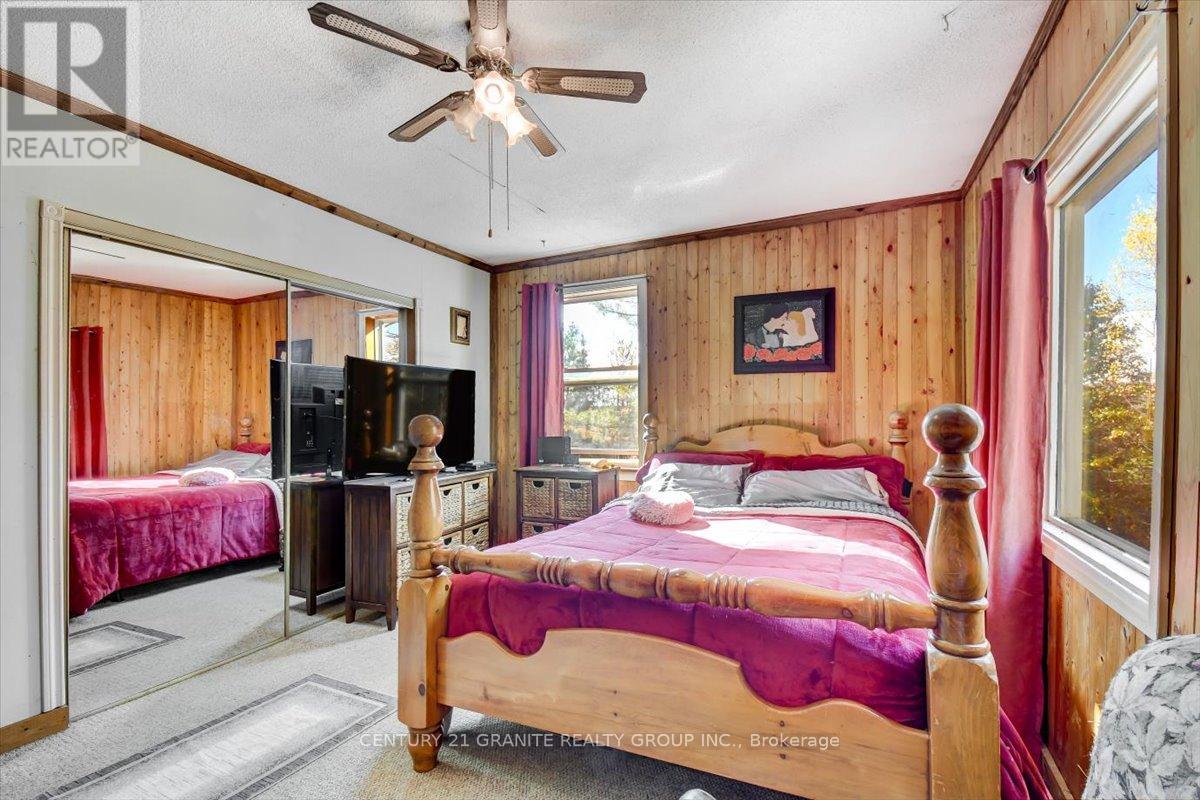 482 Old L'amable Road, Bancroft, Ontario  K0L 1C0 - Photo 31 - X12468588