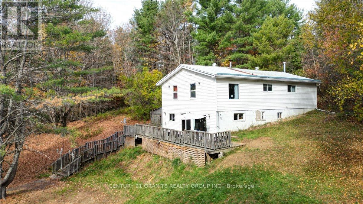 482 Old L'amable Road, Bancroft, Ontario  K0L 1C0 - Photo 33 - X12468588
