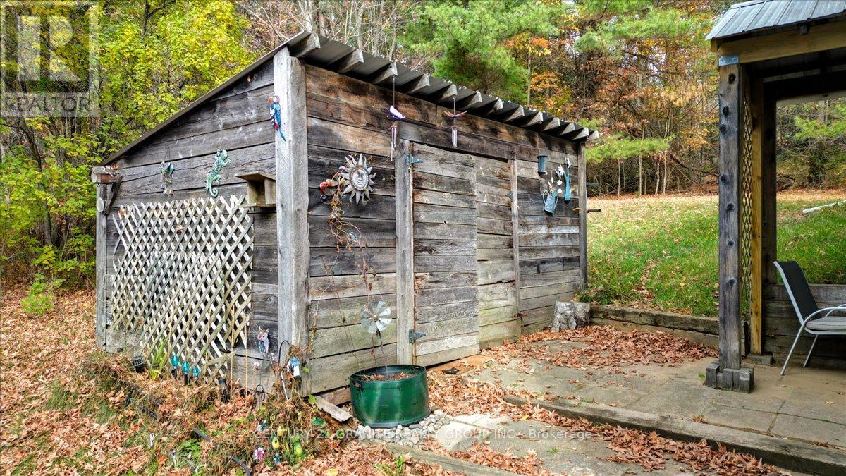 482 Old L'amable Road, Bancroft, Ontario  K0L 1C0 - Photo 37 - X12468588