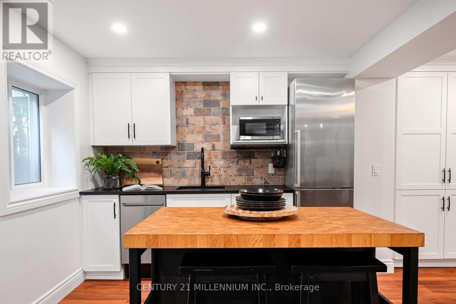 174 Lisa Marie Drive, Orangeville, Ontario  L9W 4P7 - Photo 31 - W12416339