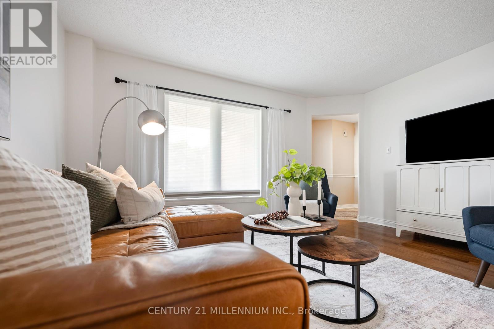 174 Lisa Marie Drive, Orangeville, Ontario  L9W 4P7 - Photo 8 - W12416339