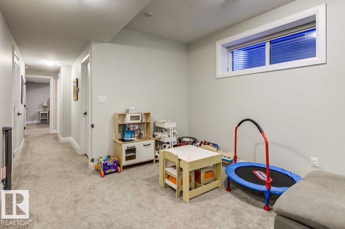 8831 94 St Nw, Edmonton, Alberta  T6C 3X2 - Photo 49 - E4462511