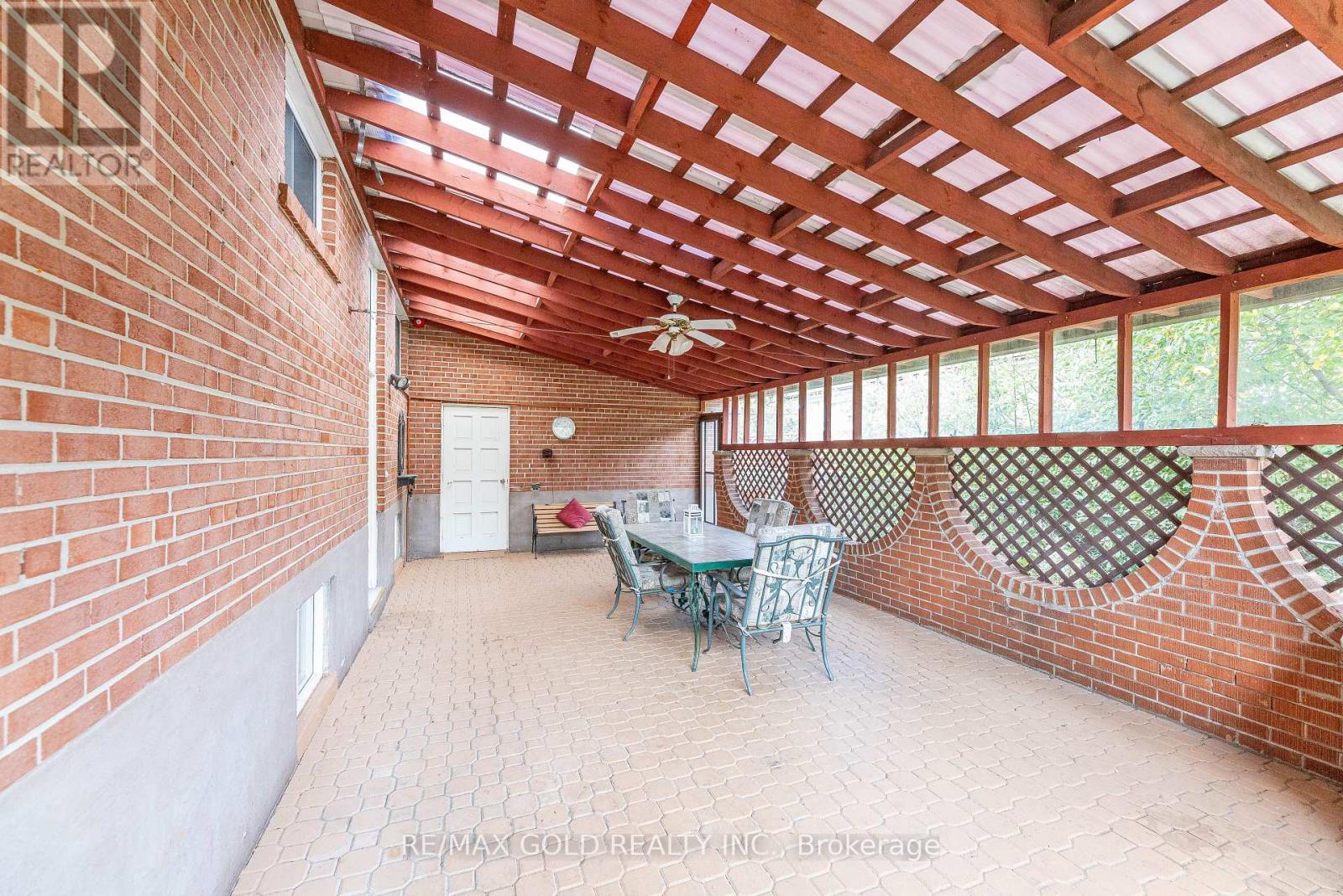3196 Newbound Court, Mississauga, Ontario  L4T 1R9 - Photo 31 - W12468372