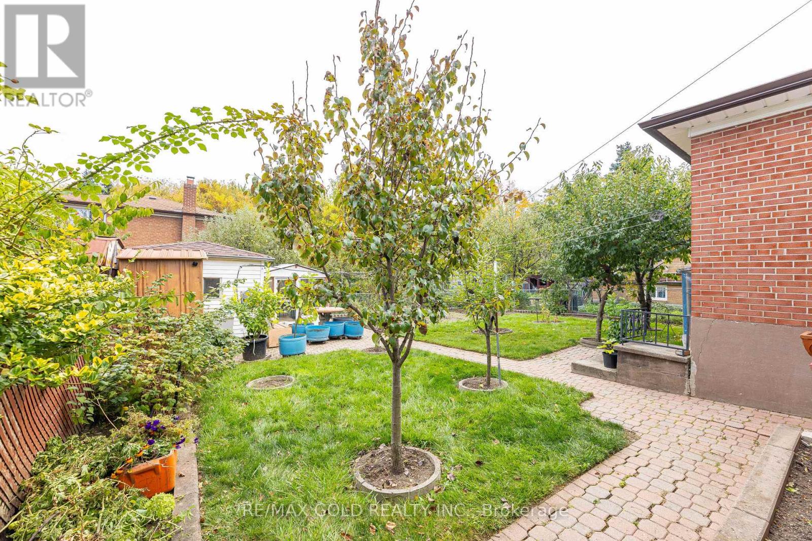 3196 Newbound Court, Mississauga, Ontario  L4T 1R9 - Photo 37 - W12468372