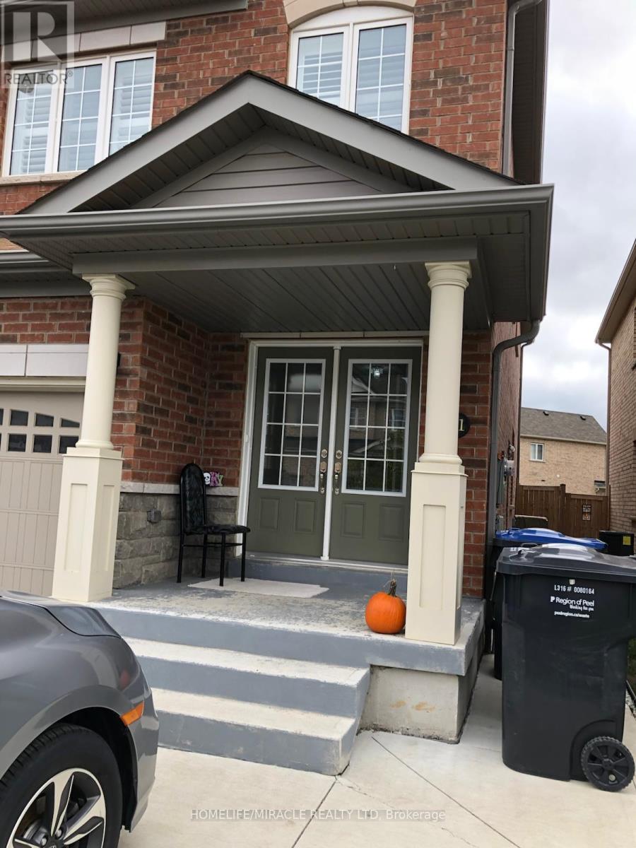 31 BANBRIDGE CRESCENT, Brampton, Ontario