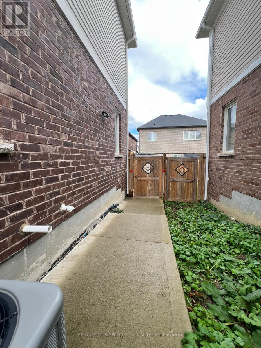 Bsmt - 80 Quillberry Close, Brampton, Ontario  L7A 0A8 - Photo 4 - W12468380