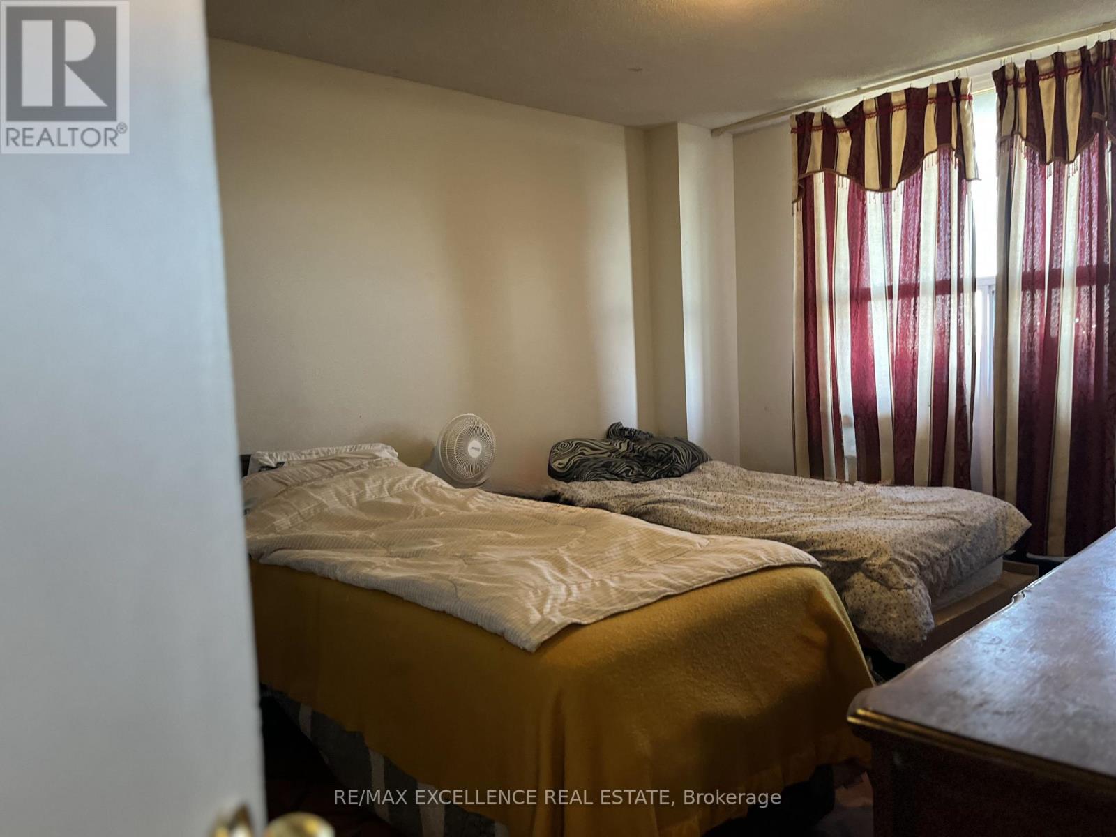 2105 - 3390 Weston Road, Toronto, Ontario  M9M 2X3 - Photo 10 - W12468391