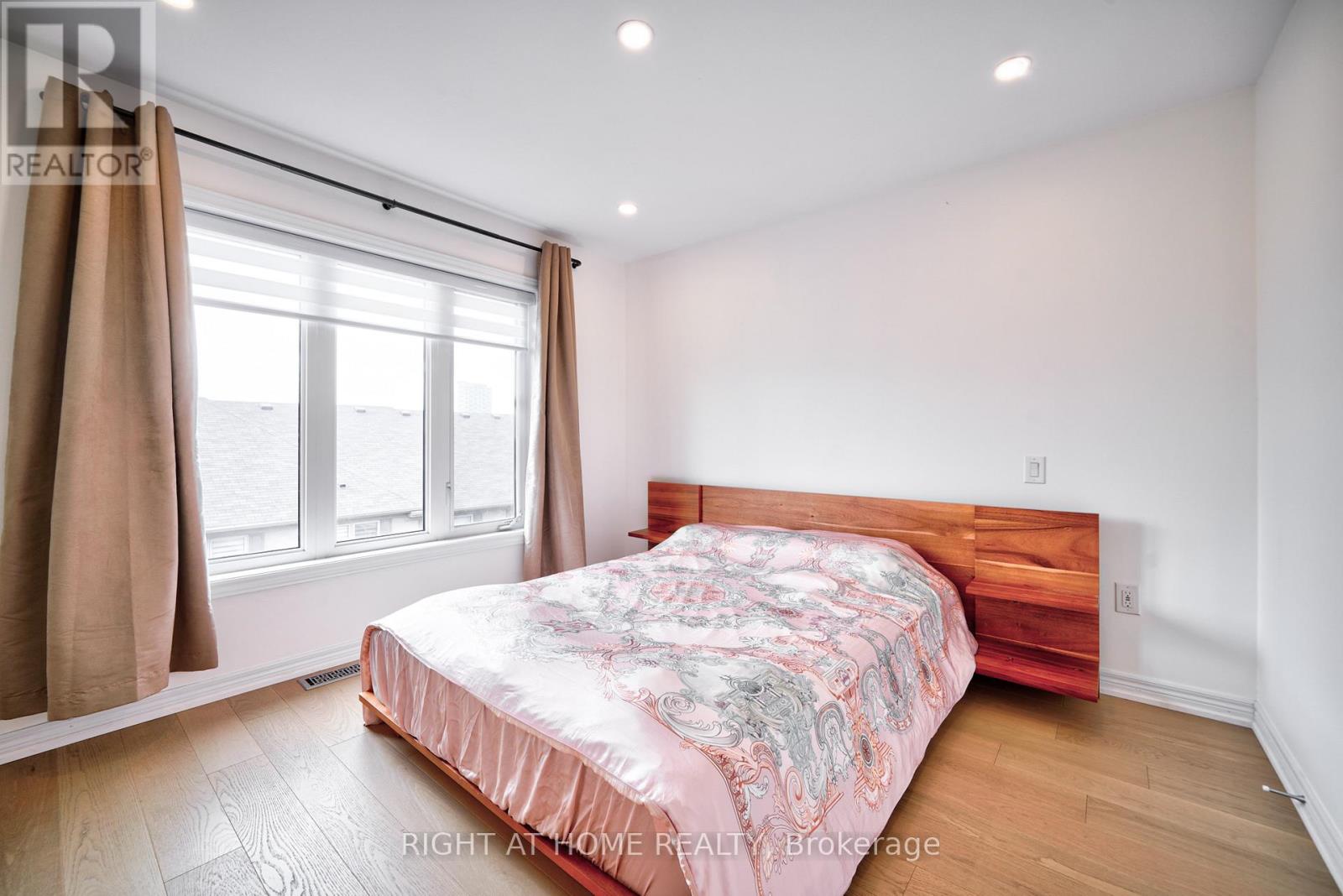 422 Belcourt Common, Oakville, Ontario  L6H 0R2 - Photo 20 - W12468393
