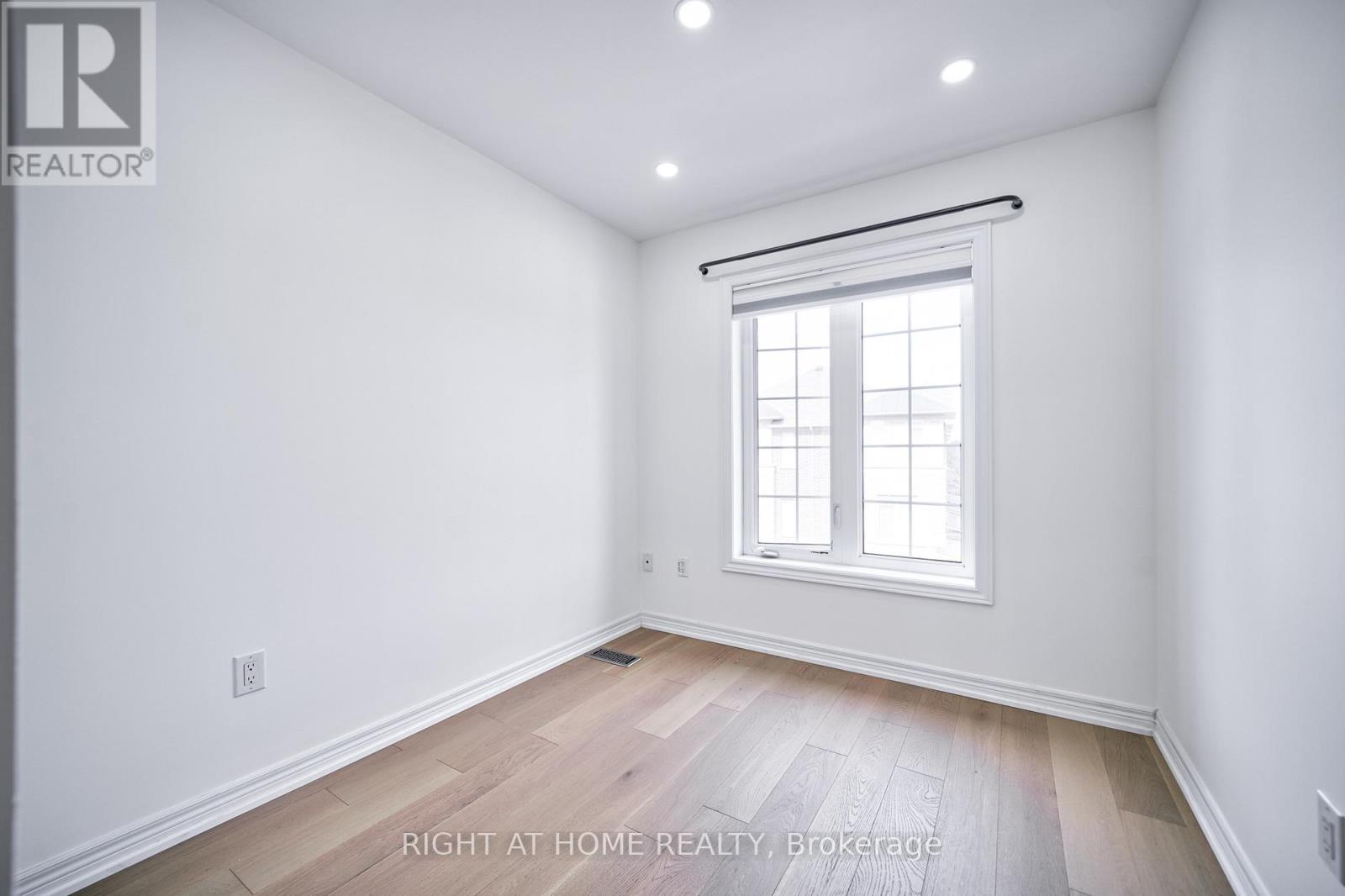 422 Belcourt Common, Oakville, Ontario  L6H 0R2 - Photo 27 - W12468393