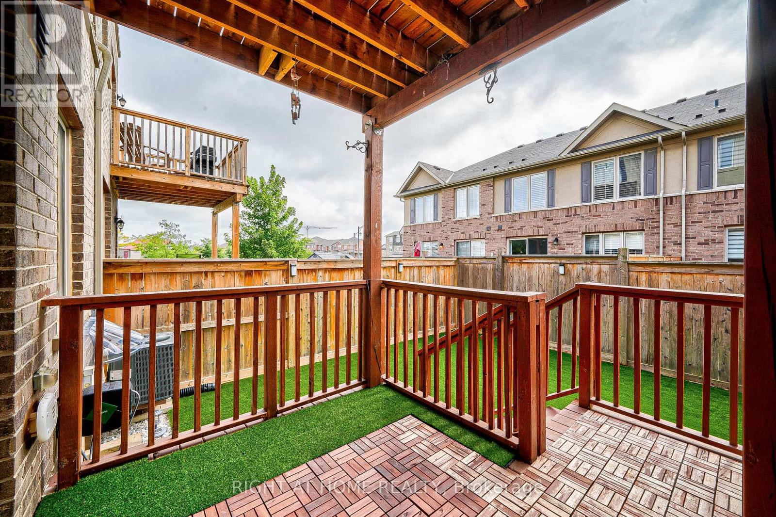 422 Belcourt Common, Oakville, Ontario  L6H 0R2 - Photo 37 - W12468393