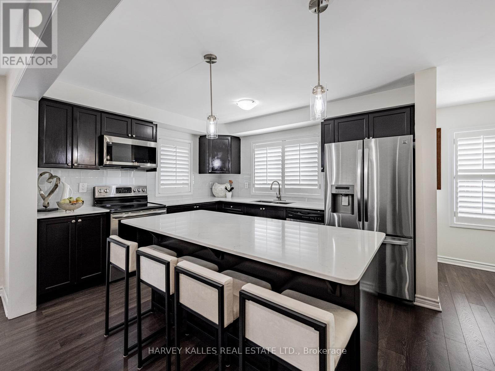 468 Yates Drive, Milton, Ontario  L9T 0M5 - Photo 13 - W12468394