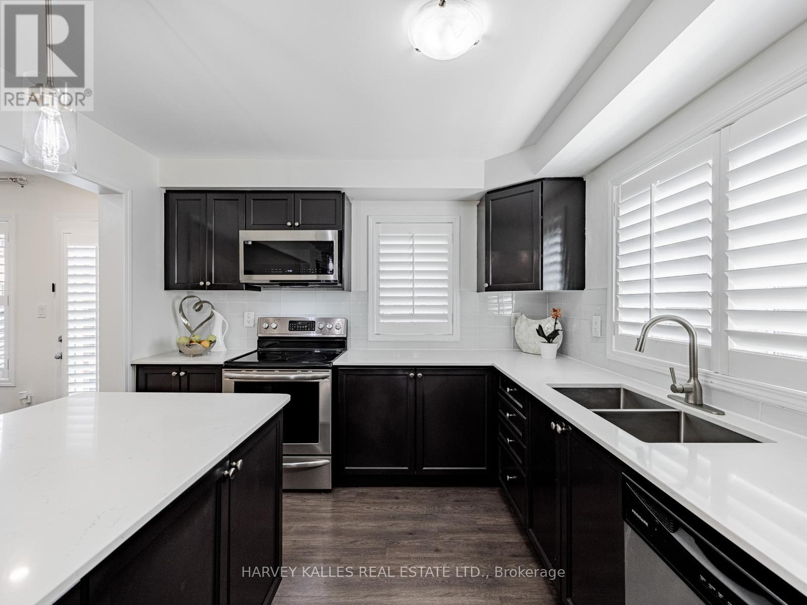 468 Yates Drive, Milton, Ontario  L9T 0M5 - Photo 16 - W12468394