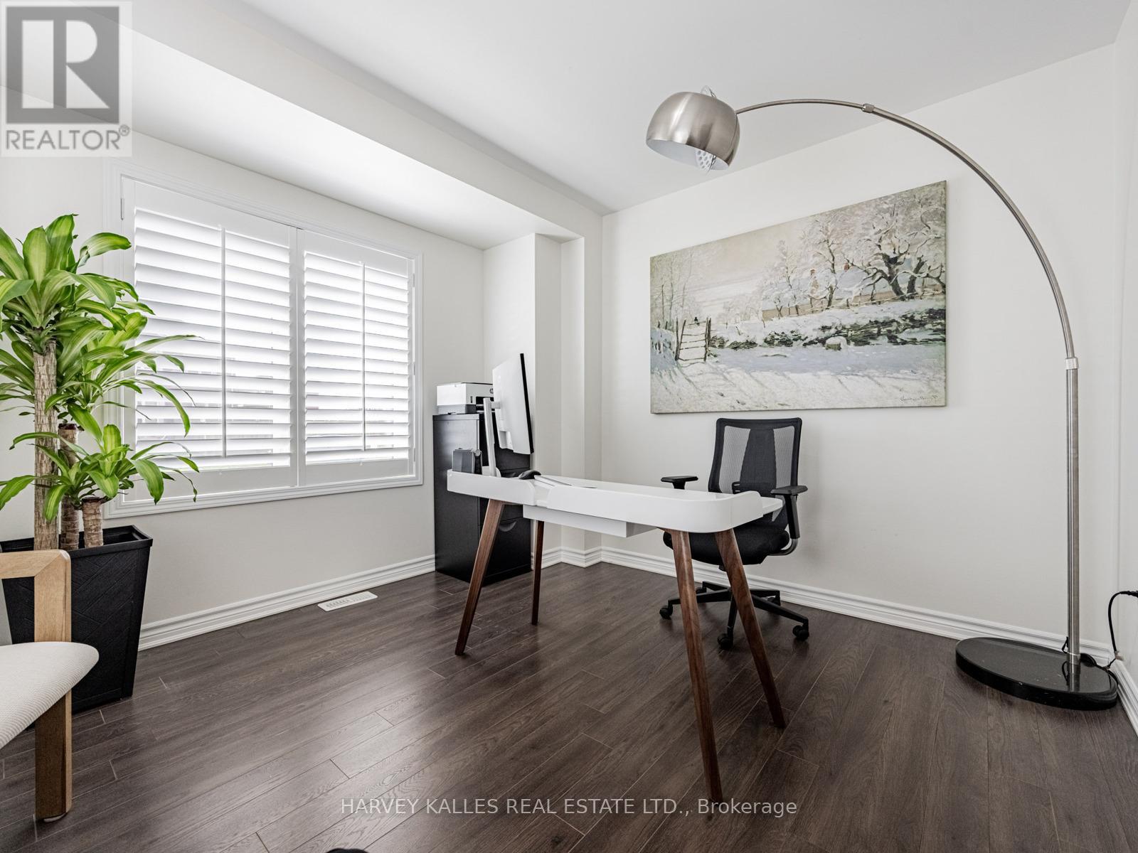 468 Yates Drive, Milton, Ontario  L9T 0M5 - Photo 6 - W12468394