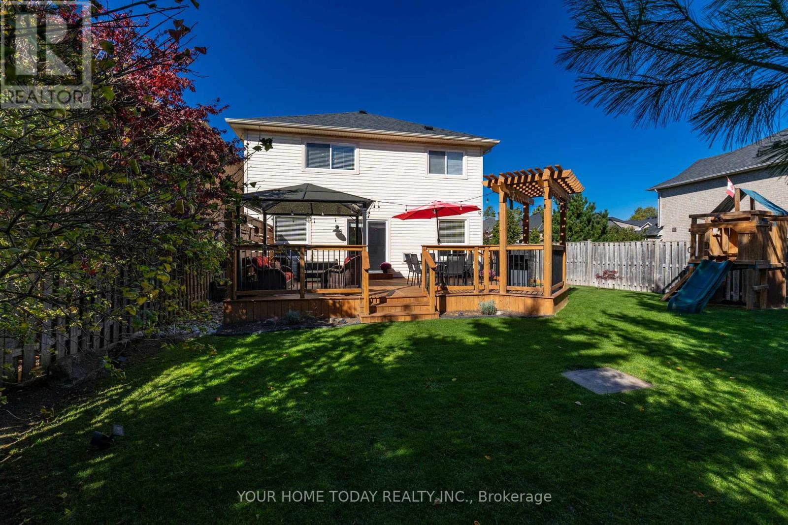 91 Mowat Crescent, Halton Hills, Ontario  L7G 6C8 - Photo 46 - W12468398