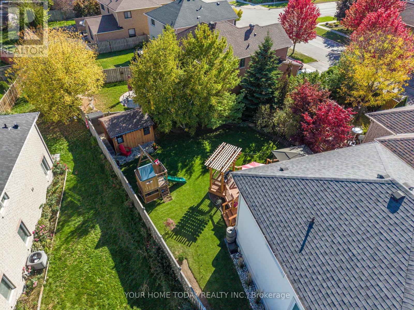 91 Mowat Crescent, Halton Hills, Ontario  L7G 6C8 - Photo 49 - W12468398