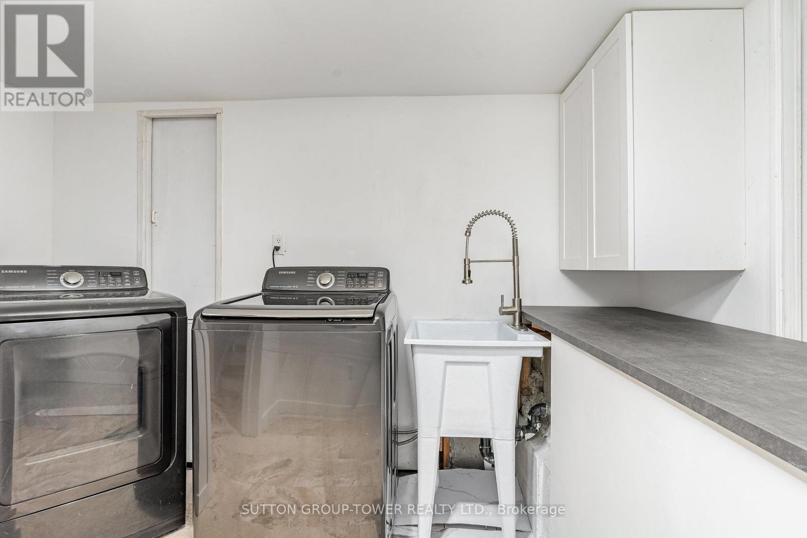 1037 Leilani Drive, Mississauga, Ontario  L4Y 2C8 - Photo 28 - W12468412