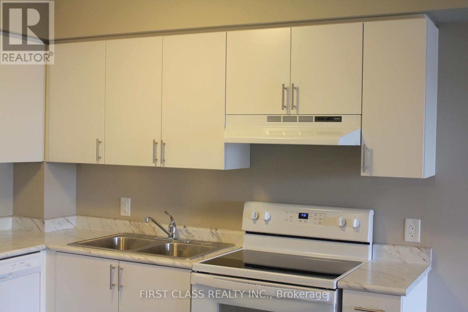 206 - 716 Main Street E, Milton, Ontario  L9T 9L9 - Photo 12 - W12468425