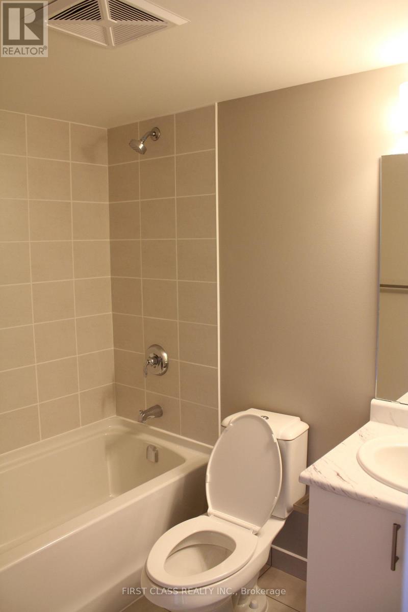 206 - 716 Main Street E, Milton, Ontario  L9T 9L9 - Photo 17 - W12468425