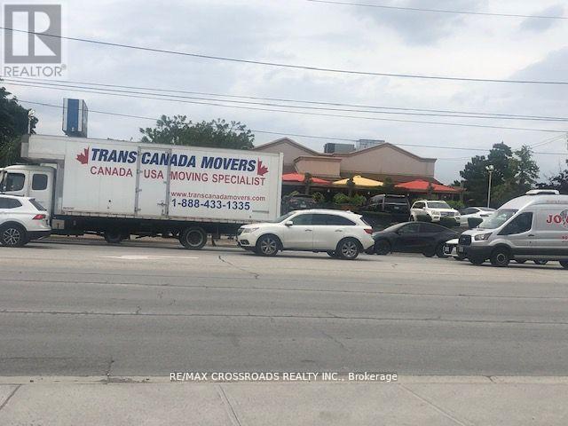 2100 Dundas Street E, Mississauga, Ontario  L4X 1L9 - Photo 6 - W12468438