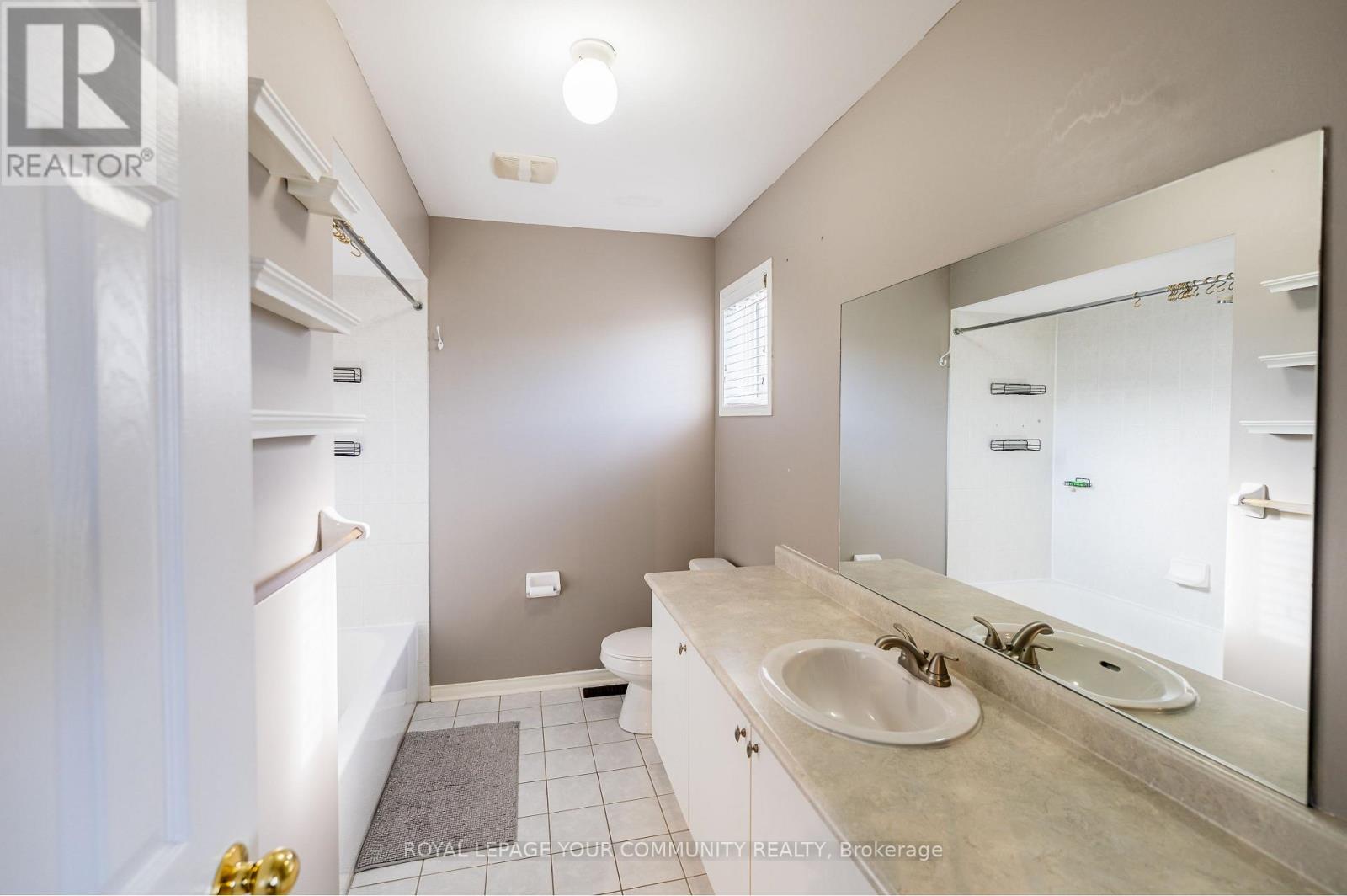 142 Blackthorn Drive, Vaughan, Ontario  L6A 3N2 - Photo 14 - N12467644
