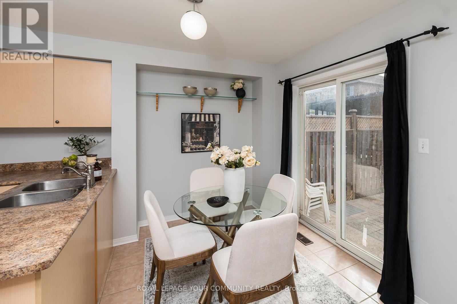 142 Blackthorn Drive, Vaughan, Ontario  L6A 3N2 - Photo 20 - N12467644