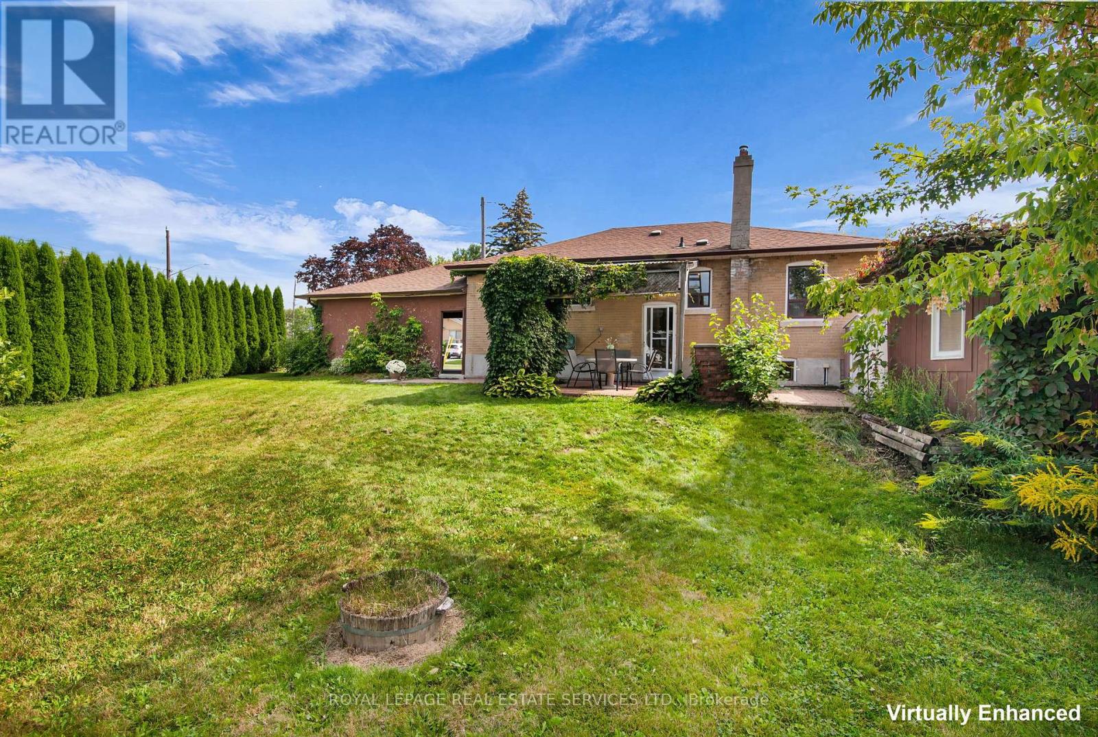 16 Redfern Avenue, Toronto, Ontario  M3M 1L3 - Photo 36 - W12402080