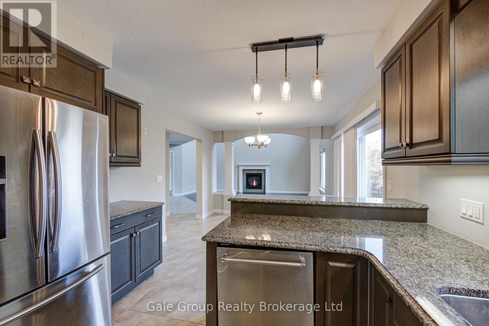 722 Normandy Drive, Woodstock, Ontario  N4T 0C5 - Photo 15 - X12468518