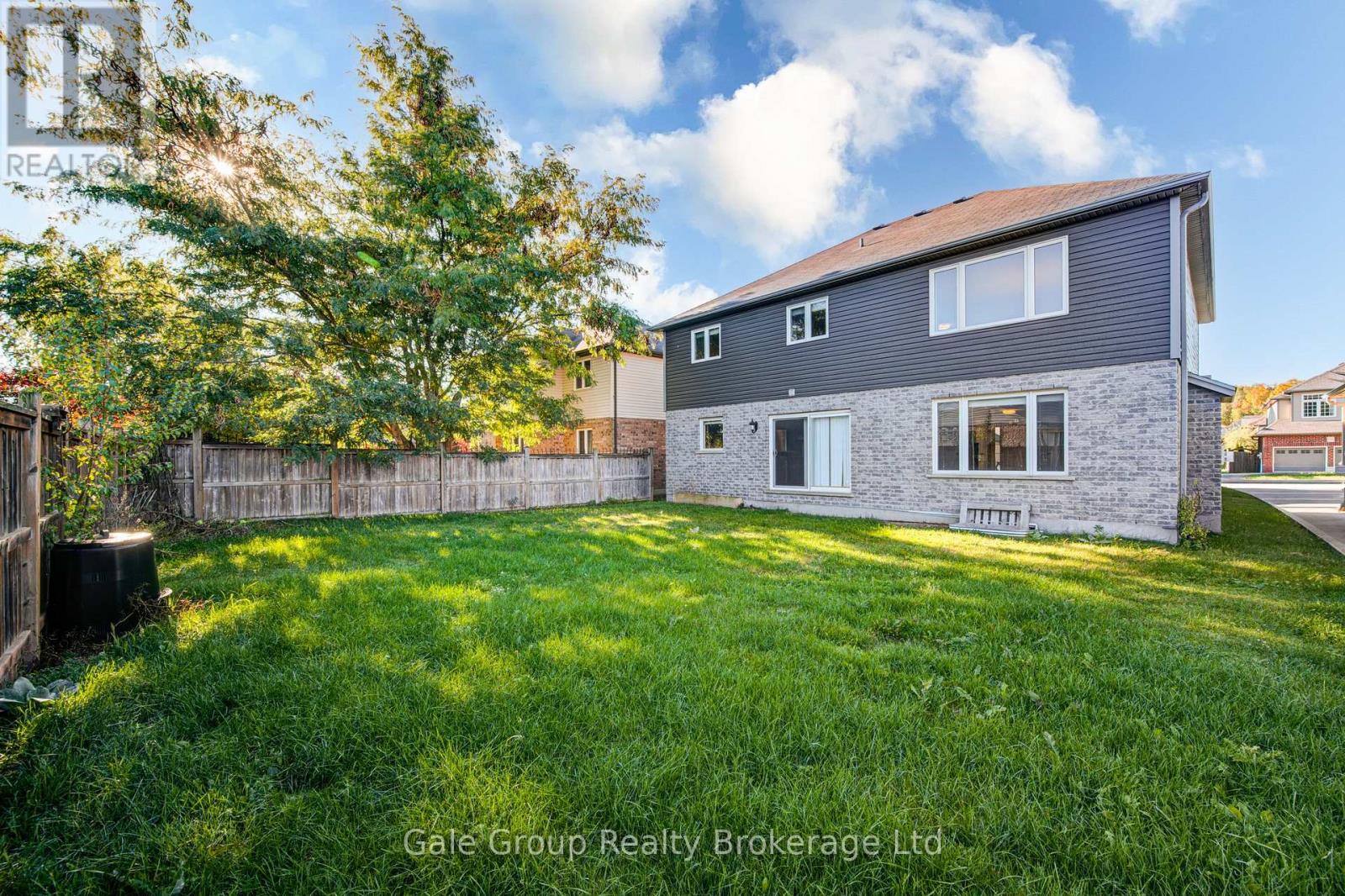 722 Normandy Drive, Woodstock, Ontario  N4T 0C5 - Photo 36 - X12468518