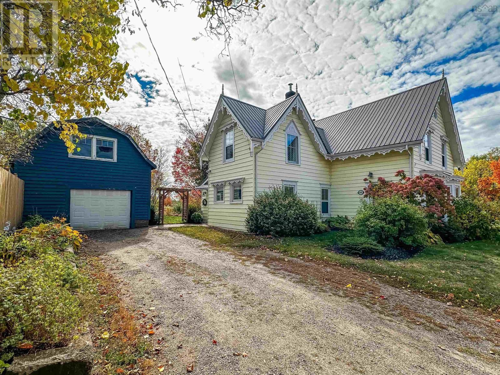 9682 Highway 221, Canning, Nova Scotia  B0P 1H0 - Photo 1 - 202526094