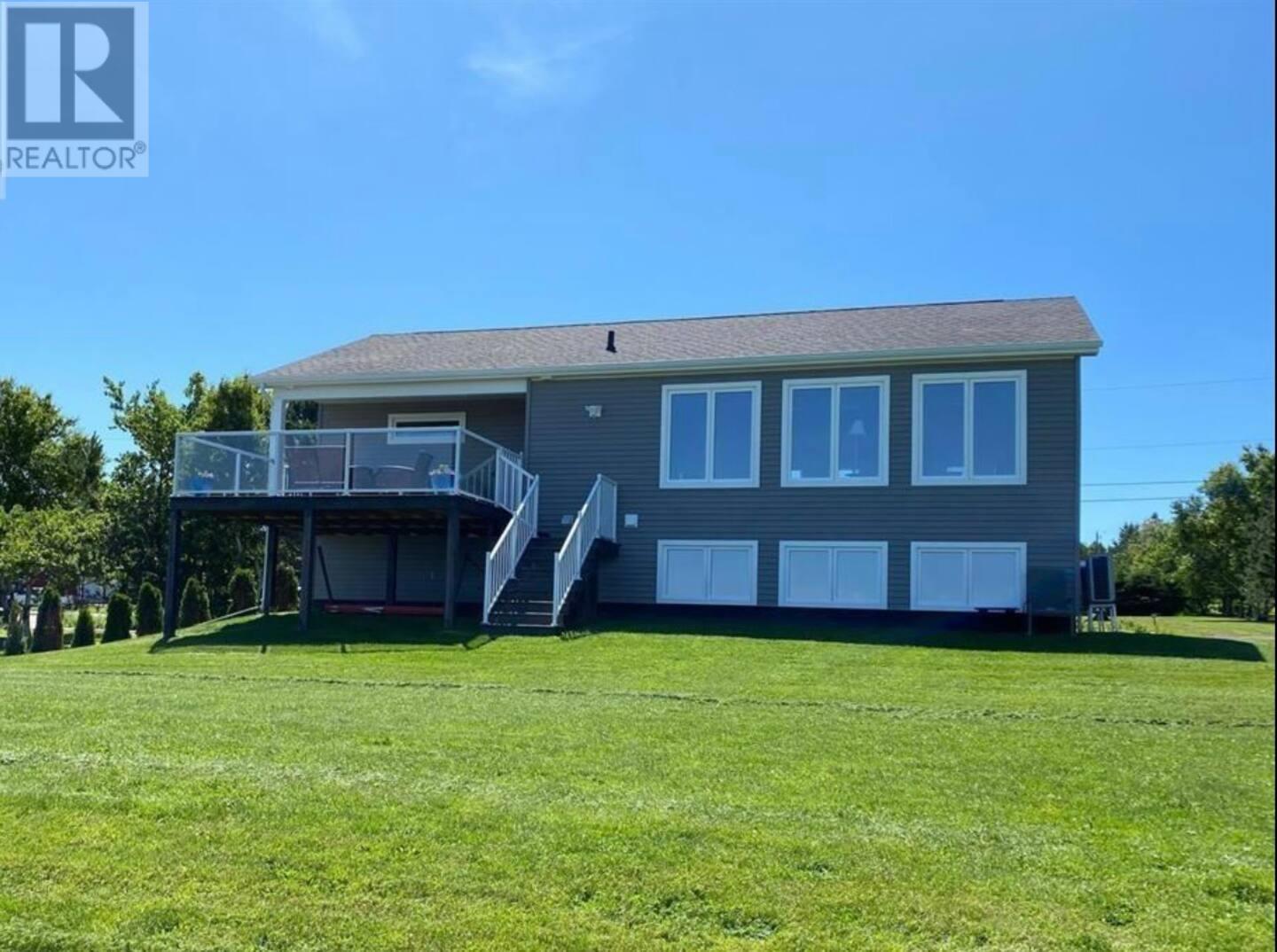 40 Bayside Road, Summerside, Prince Edward Island  C1N 4J9 - Photo 3 - 202526099