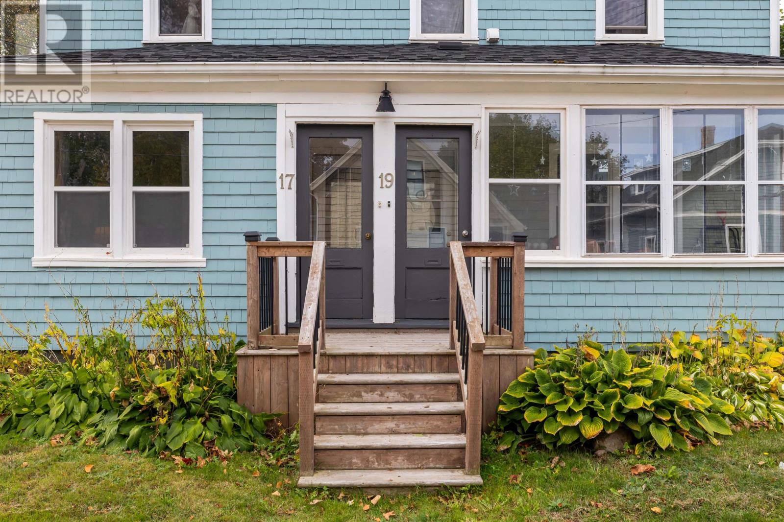 17 & 19 Felling Street, Charlottetown, Prince Edward Island  C1A 5E8 - Photo 4 - 202526096