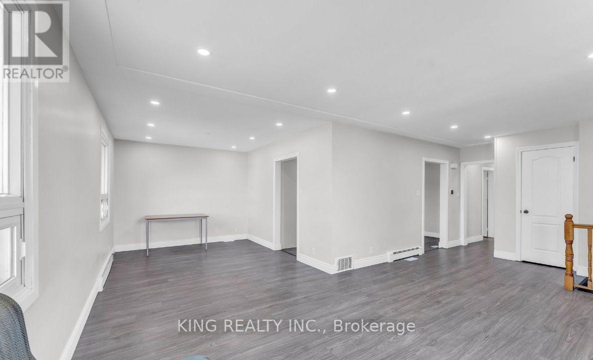 Property at 290 LINCOLN ROAD image 4