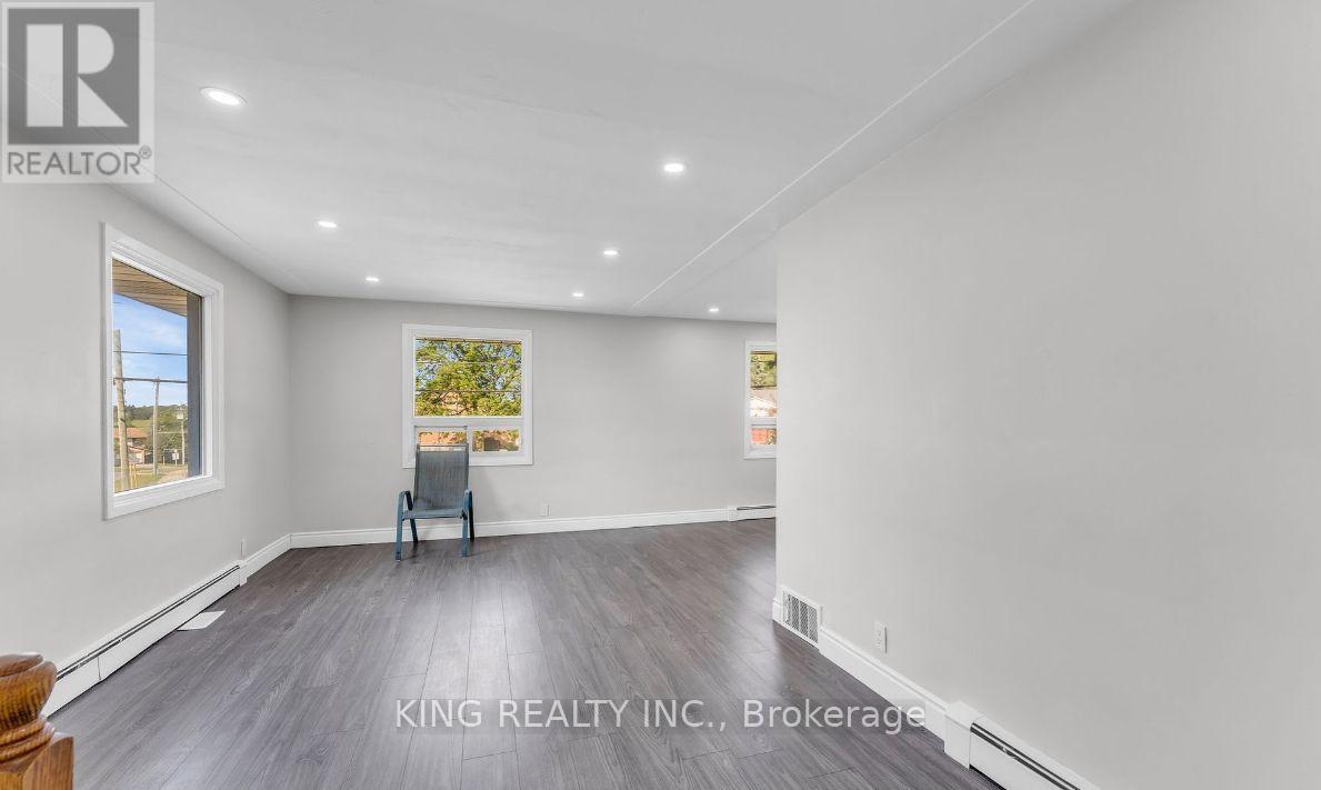 Property at 290 LINCOLN ROAD image 5