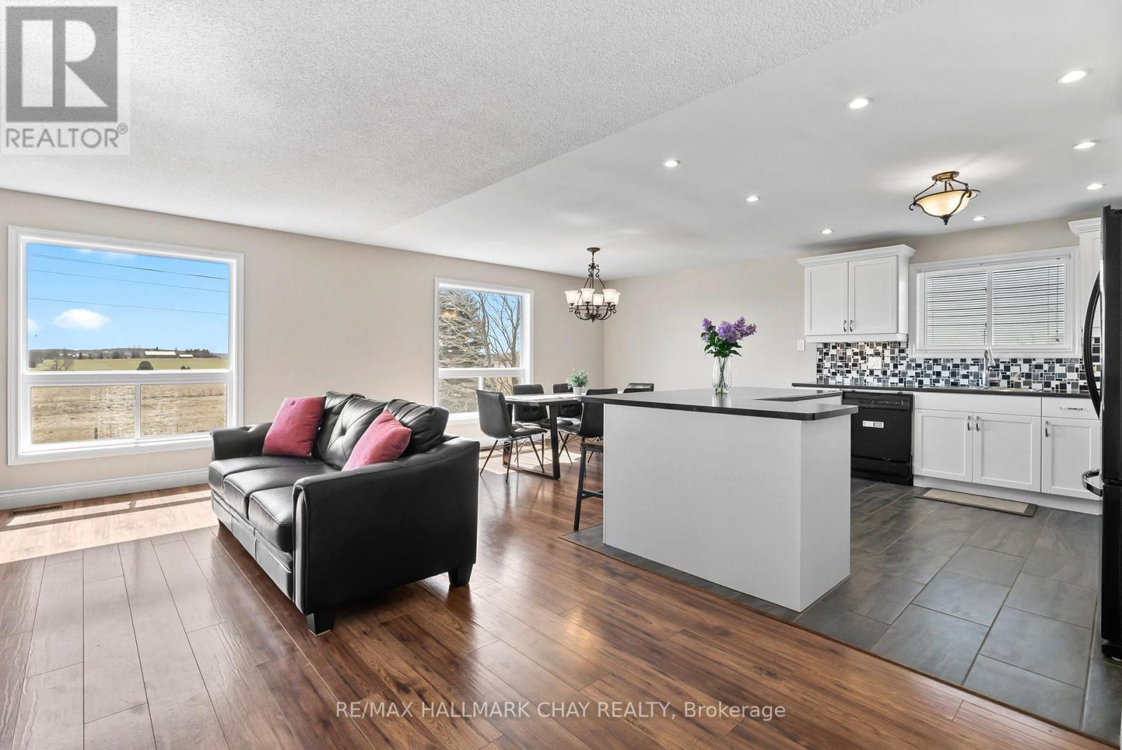 1620 County 21 Road, Cavan Monaghan, Ontario  L0A 1G0 - Photo 6 - X12468444