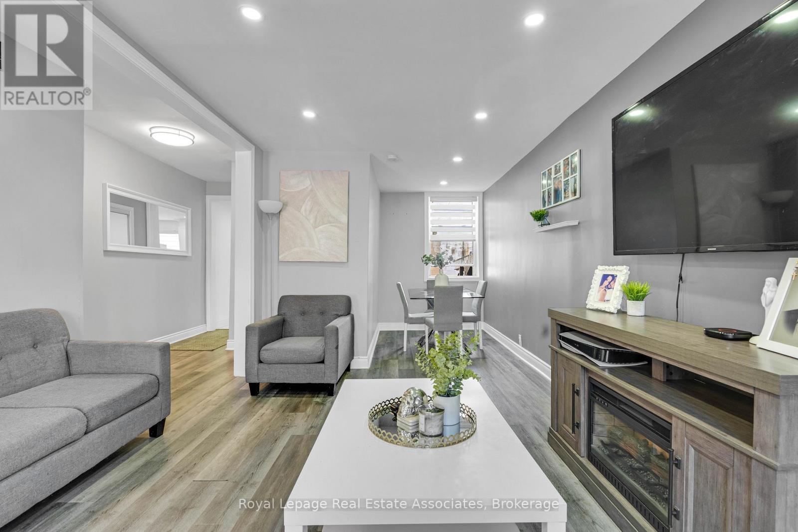 12 Lincoln Street, Hamilton, Ontario  L8L 7L5 - Photo 10 - X12466849
