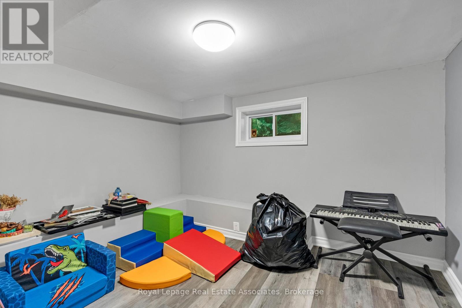 12 Lincoln Street, Hamilton, Ontario  L8L 7L5 - Photo 23 - X12466849